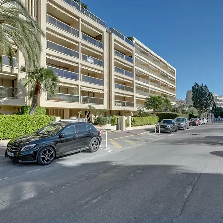 85 Sq.M. 3 Bdrm Apartment Pointe Croisette/Beaches By Weekome Daire *